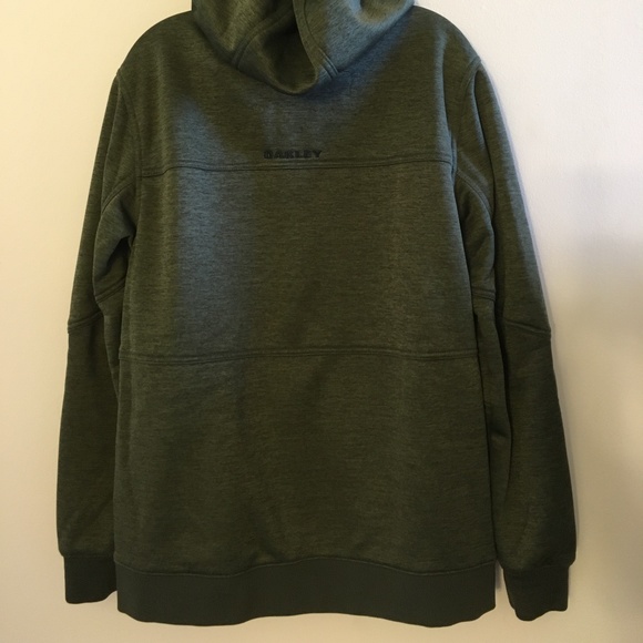 Oakley zipup hooded green jacket, good condition - Picture 3 of 11